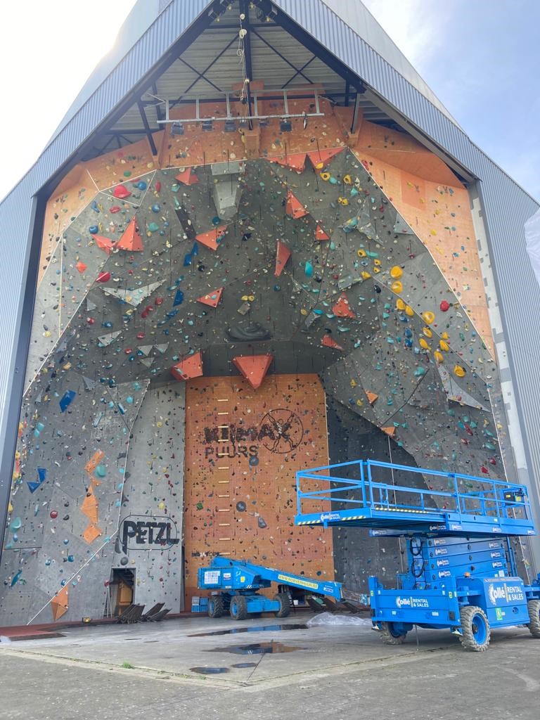 Exterior Climbing wall - Klimax Puurs